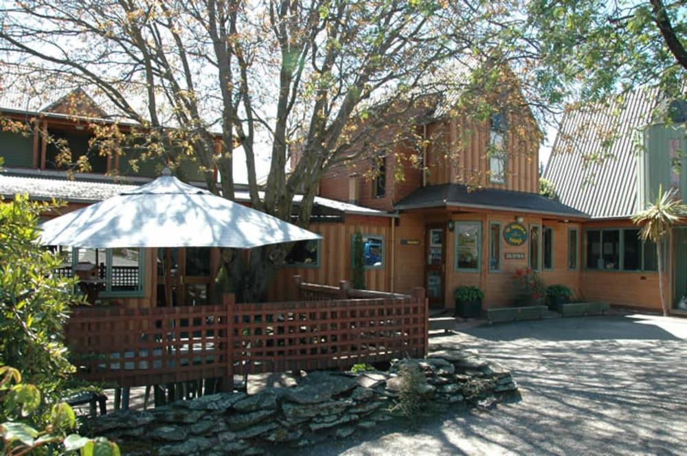 Te Wanaka Lodge Exterior foto